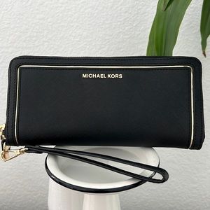 Michael Kors Zip Travel Wallet, Black with Gold detail